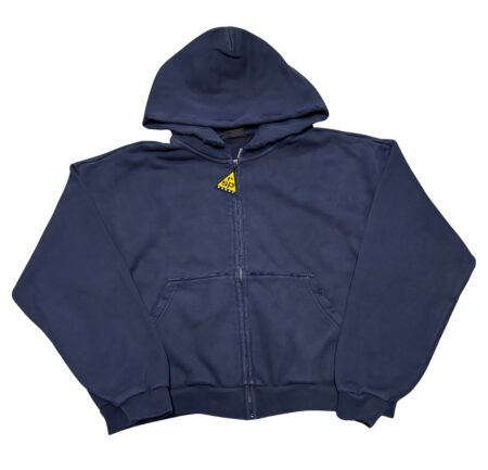 Gold+Vintage Gallery Raspberry Hills Triangle Pull Zip Up Hoodie